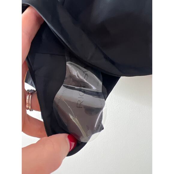 NWT Riot Swim Lana One-Piece Open Deep V Back Pull On Swimsuit Black Size: Large - Picture 6 of 9